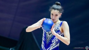 milanese forza e coraggio coppola sofia un palla sfe09411a copia simone ferraro ph